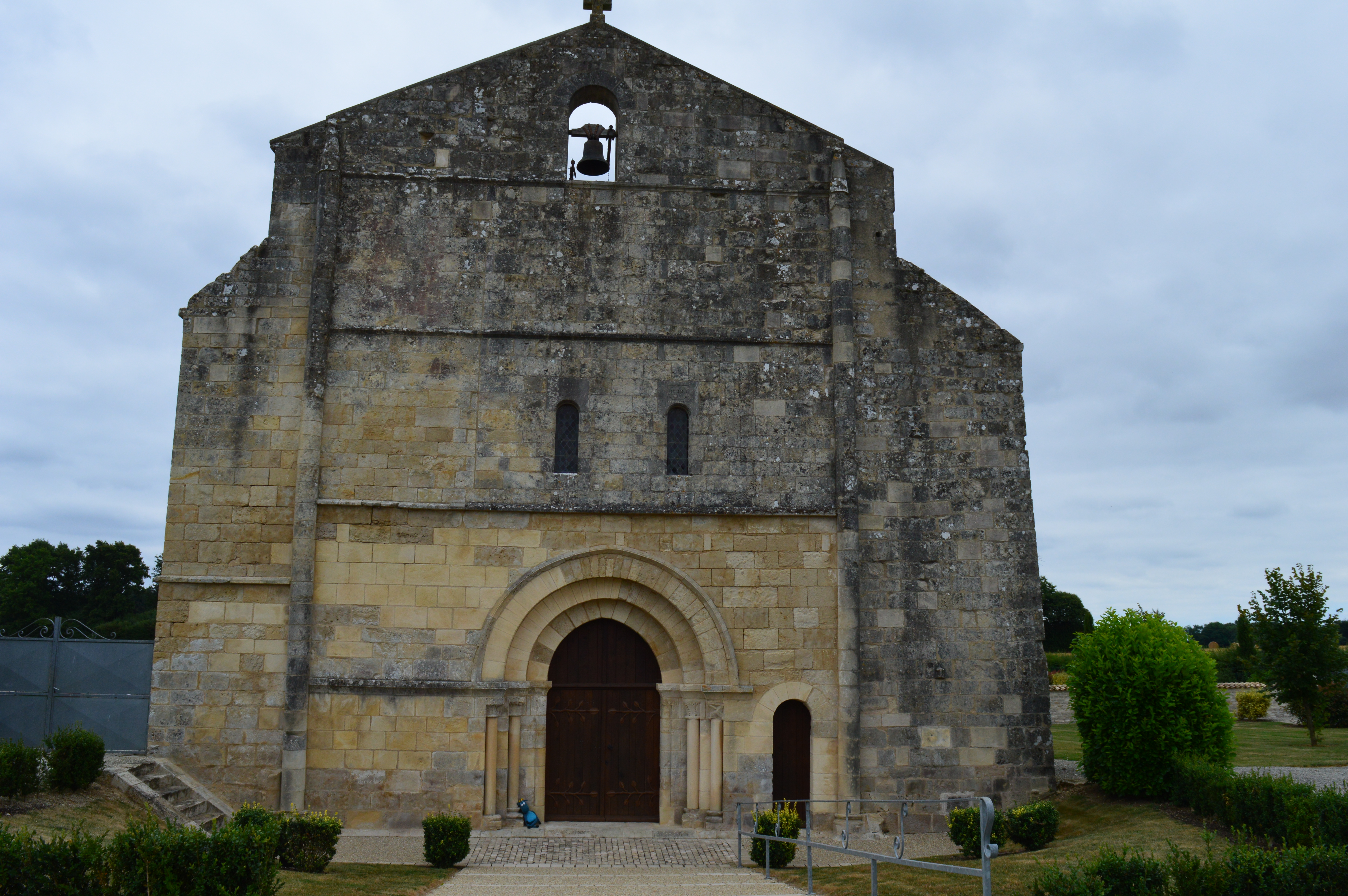 Eglise des Alleuds 