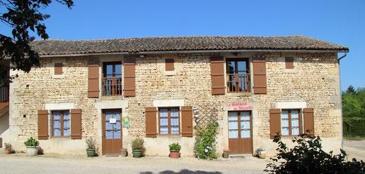 Maison de la ferme Auberge du Puyd'Anché